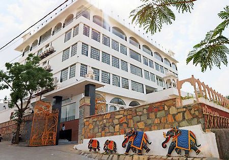 Mewargarh Udaipur By Red Lion S Exterior photo