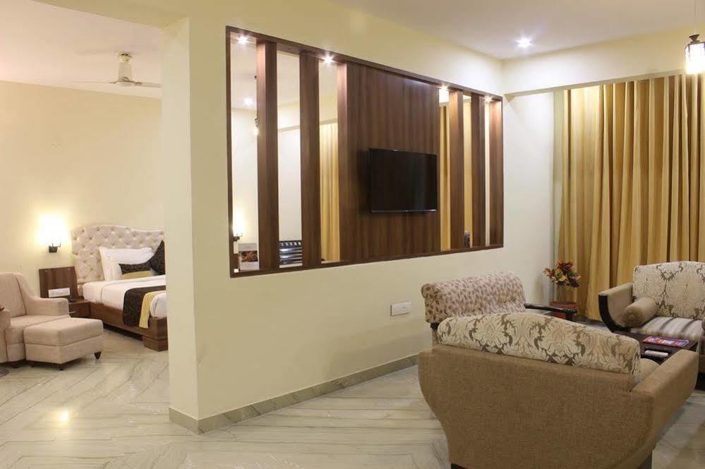 Mewargarh Udaipur By Red Lion S Exterior photo